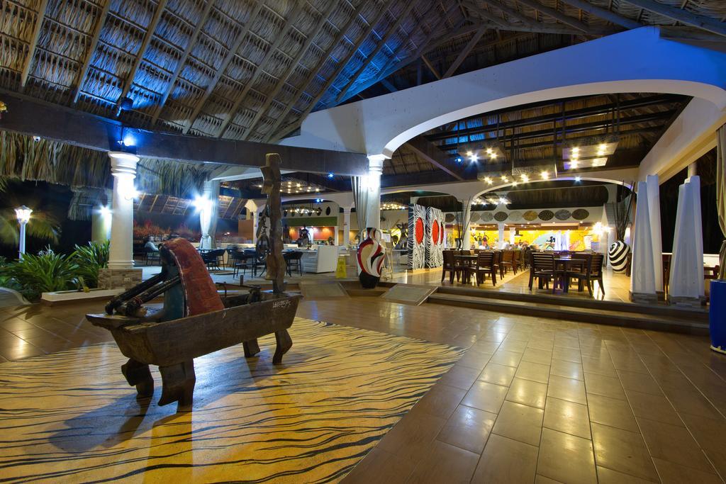 Hotel Palma Real Sambo Creek Экстерьер фото