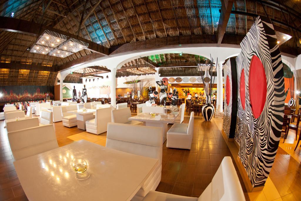 Hotel Palma Real Sambo Creek Экстерьер фото