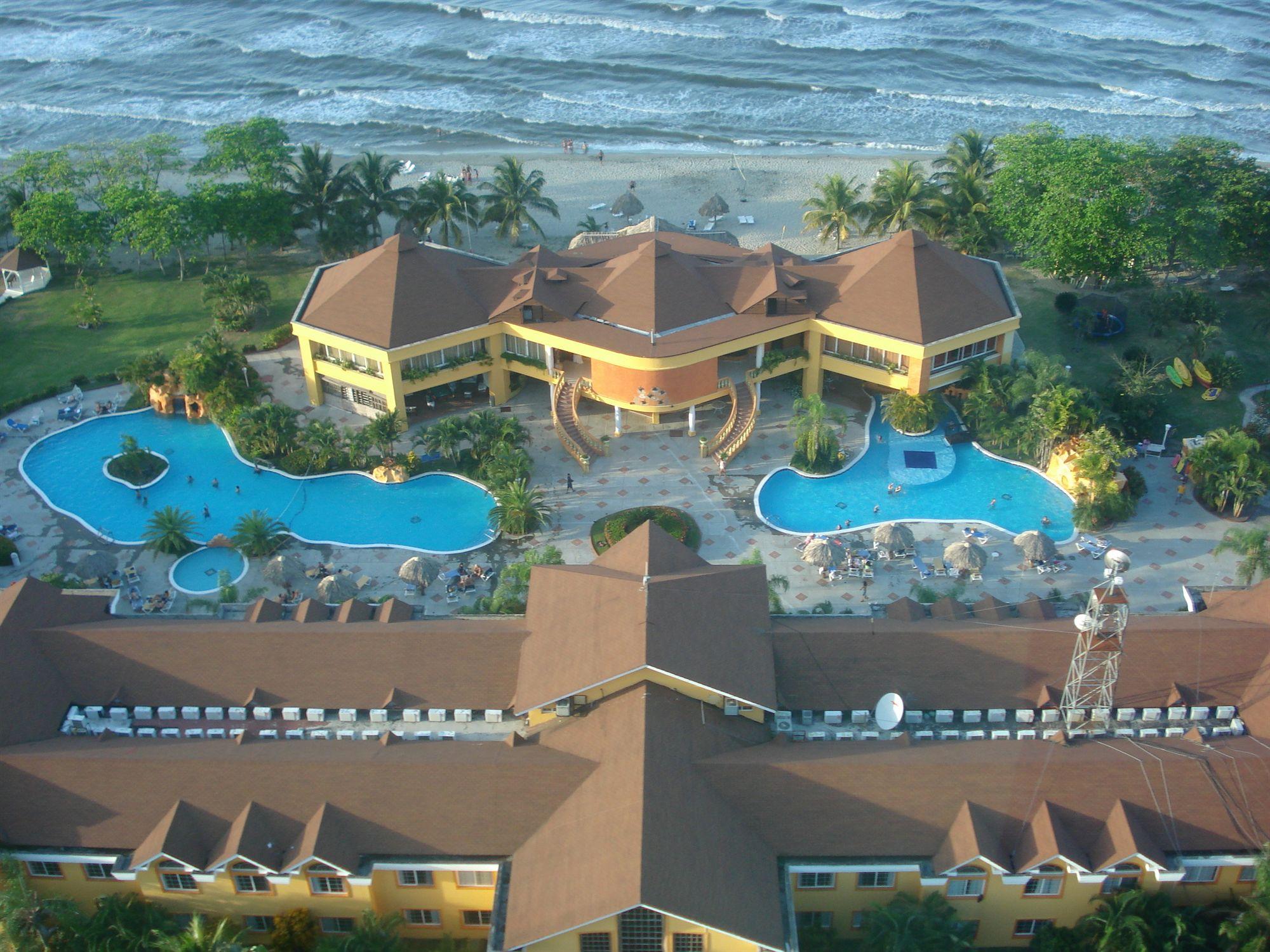 Hotel Palma Real Sambo Creek Экстерьер фото
